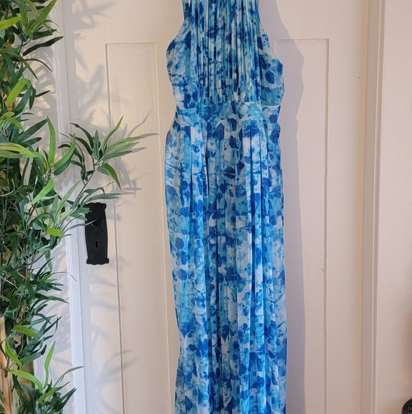 Gorgeous Calvin Klein Maxi Dress size 10 - Picture 1 of 8